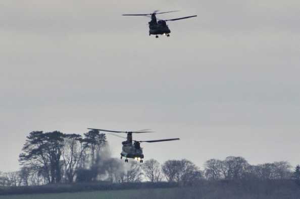 09 February 2021 - 16-27-29
Still impressive, even at higher altitude than usual.
This is the two RAF Chinooks coming down river over Greenaway way.
-----------------------
RAF Chinooks ZA681 & ZH902